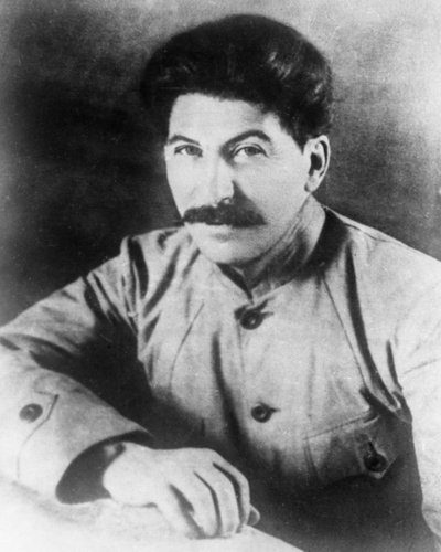 Joseph Stalin nel 1917 da Unknown